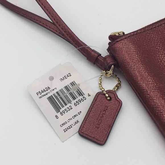 NWT COACH Metallic Cherry Pebbled Leather Wrislet - Picture 3 of 10
